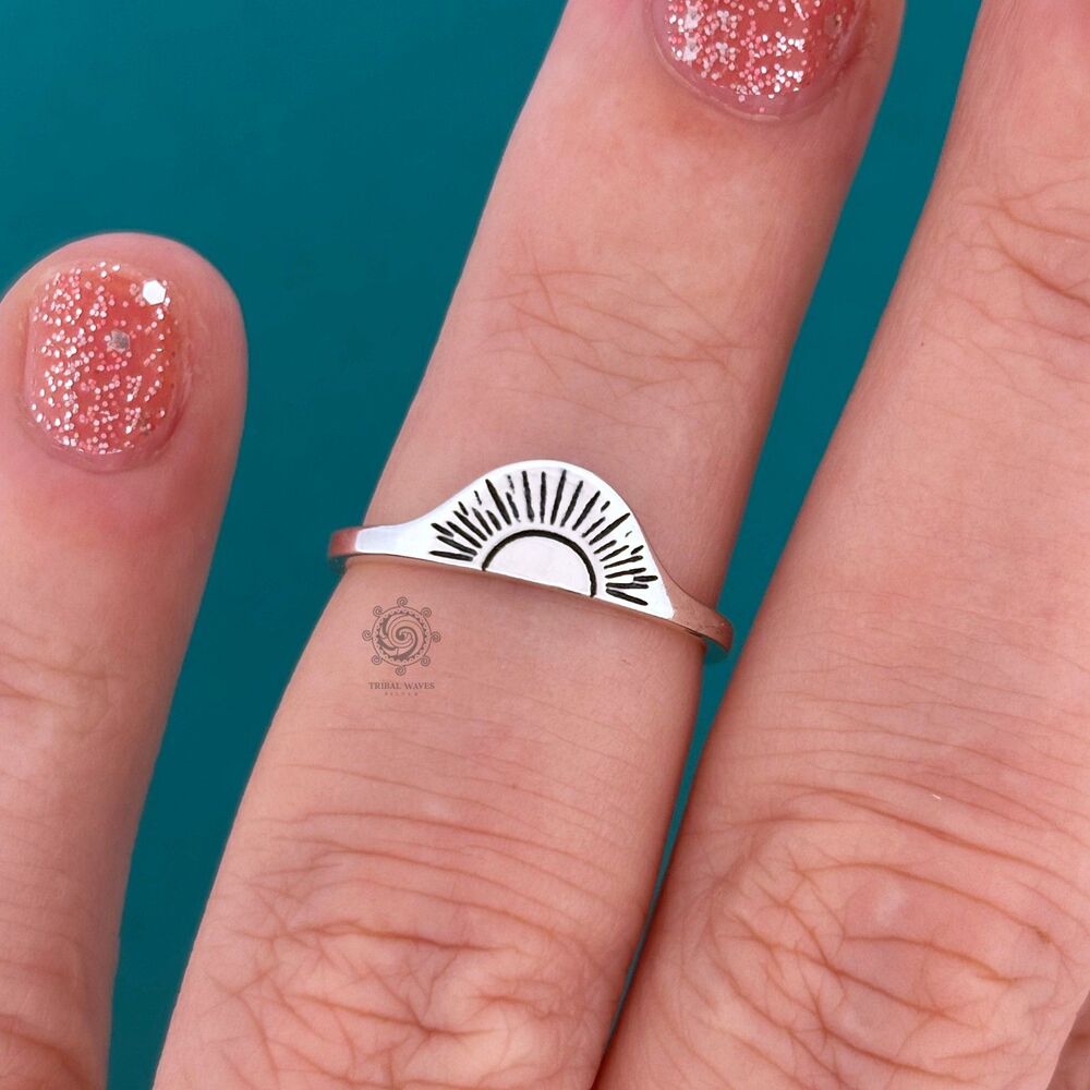 Sterling Silver Sun Horizon Ring Size 6